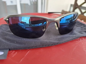 Oakley Wiretap Blau verspiegelt.