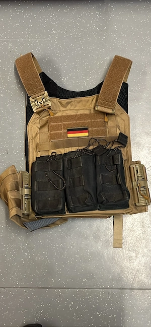 Plattenträger mit Trainingsplatten