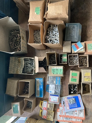 Konvolut Schrauben und Nägel