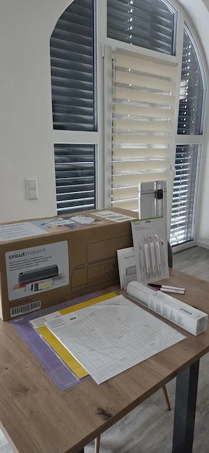 Cricut maker 4 Plotter + Presse Bild 2