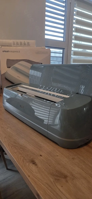 Cricut maker 4 Plotter + Presse