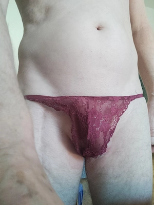 Wer möchte sich von Älteren Mann verwöhnen lassen 