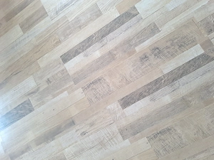 Ca. 42 m2 schöner Laminatboden zu verkaufen *ausgebaut & abholbereit Bild 5