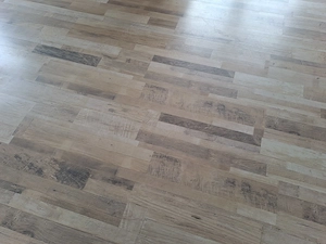 Ca. 42 m2 schöner Laminatboden zu verkaufen 