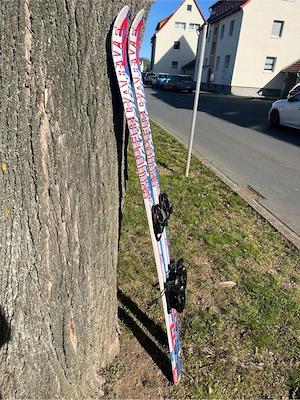 Ski guter Zustand