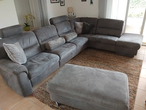 Wohnlandschaft und Hocker mit Bettkasten  Bild 6