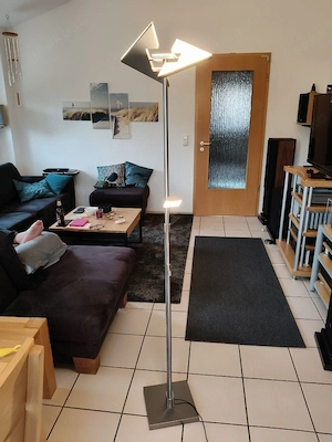 Stehlampe LED  (versch. Lichtfarben einstellbar, dimmbar)