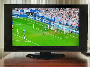 Panasonic TX-37LZD70F, 37 Zoll, LCD, Fernbedienung 