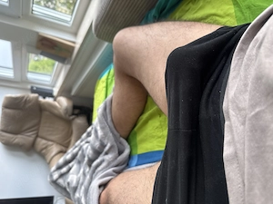 Besuchbarer m27 sucht Pärchen 