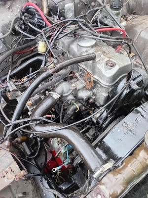 Suzuki SJ 410  , Schlachtfest , Teile für Suzuki 