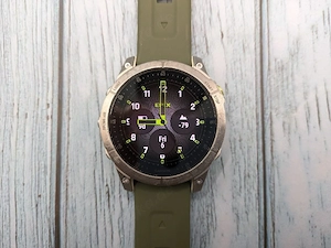 Garmin epix Gen. 2 titanium 47mm mit armband + ladekabel und verpakung