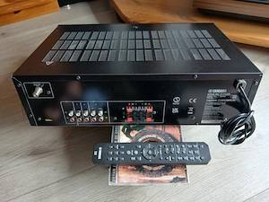 Yamaha R-S202D Receiver schwarz Bild 3
