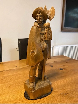 Holzfigur Wächter