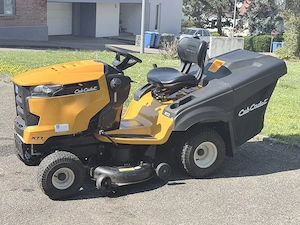 Aufsitzmäher Cup Cadet XT1 OR106 - nur 76h
