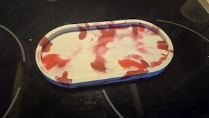 Tablet weiß mit rot