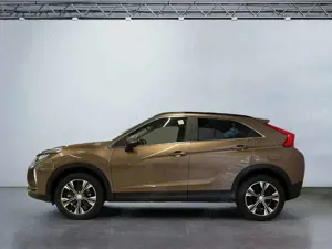 Mitsubishi Eclipse Cross Spirit 1.5 T-MIVEC Automatik Bild 3