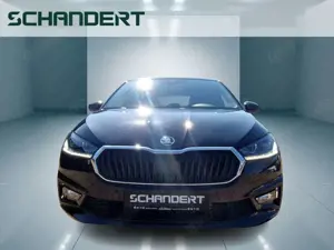 Skoda Fabia 1.0 TSI Drive LED Navi AHK Klimaautomatik Bild 5