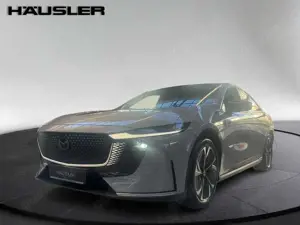 Mazda 6e Takumi EV mit 360"-Kamera, Sony-Sound, Panorama-Gl