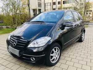 Mercedes-Benz A 180 Aut 123000KM 5TÜR XEN|PDC|SHZ|LEDER|TMP|8ALU|TÜV