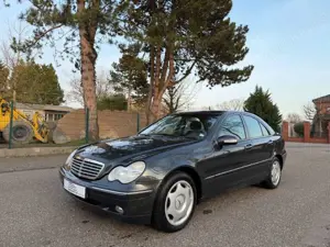 Mercedes-Benz C 240 ELEGANCE TÜV NEU Garantie