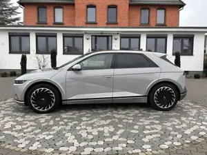 Hyundai IONIQ 5 Uniq 4WD PIXEL PANO RELAX AHK 360° 20 Bild 5
