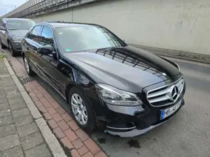 Mercedes-Benz E 220 E 220 T CDI DPF BlueEFFICIENCY 7G-TRONIC Avantgard