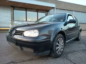 Volkswagen Golf 2.0 Auto