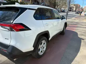 Toyota RAV 4 Toyota RAV4 Bensin 2019 Bild 2