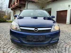 Opel Astra Bild 2
