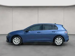 Volkswagen Golf R R-Line 1,5 eTSI DSG, PANO LED BLACK STYLE ALU Bild 2
