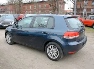 Volkswagen Golf VI Comfortline / TÜV/AU 03/2028 Bild 4