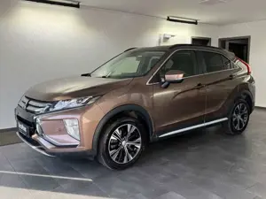 Mitsubishi Eclipse Cross 2WD* PDC*SHZ*Tempo*HUD* Bild 2