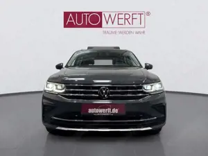 Volkswagen Tiguan 2.0 TDI DSG ELEGANCE MATRIX PANO AHK KAM NAVI PDC Bild 2