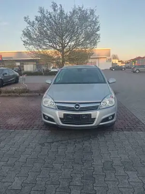 Opel Astra Edition