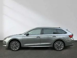 Skoda Octavia 1.5 TSI Balance Travel Assist Paket LED Bild 2