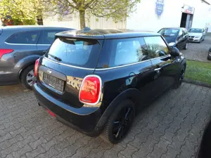 MINI One Bild 2