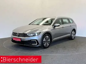 Volkswagen Passat Variant 1.4 eHybrid DSG GTE IQ-LIGHT COCKPIT PRO KAMERA AH