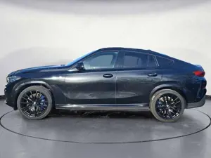 BMW X6 xDrive40d M Sport ACC Panorama Laser Luftfed. Bild 3