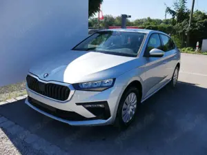 Skoda Scala Selection 1.5 TSI DSG*LED*PDC-HI*TEMPOMAT*SMART...