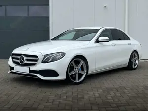 Mercedes-Benz E 200 E 200 STERNENHIMMEL 360 BURMESTER WIDESCREEN HUD