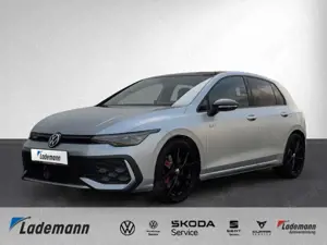 Volkswagen Golf VIII GTI 2.0 TSI PANO+360°+HEAD-UP+IQ.LIGHT