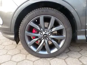 Ford Kuga ST-Line 4x4 Panoramad. + Xenon + 19" + Kamera + AH Bild 4