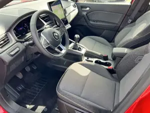 Renault Captur TCe 140 Techno SHZ+NAVI+RFK+LED Bild 5