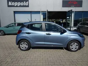 Hyundai i10 Wave Automatik Bild 4