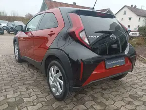 Toyota Aygo X Pulse * Sitzheizung * Carplay * DAB * Kamera * Bild 3