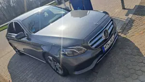 Mercedes-Benz E 220 d 9G-TRONIC Avantgarde Bild 2