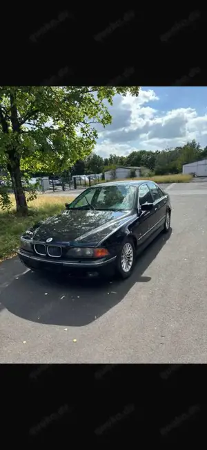 BMW 525 525