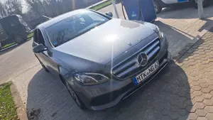 Mercedes-Benz E 220 d 9G-TRONIC Avantgarde Bild 5