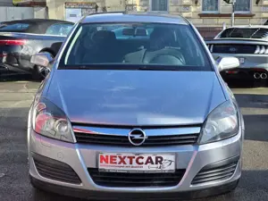 Opel Astra 1.8 Edition Plus|Automatik|Navi|AHK Bild 2