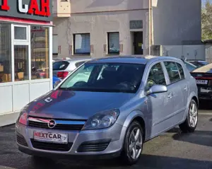 Opel Astra 1.8 Edition Plus|Automatik|Navi|AHK Bild 4